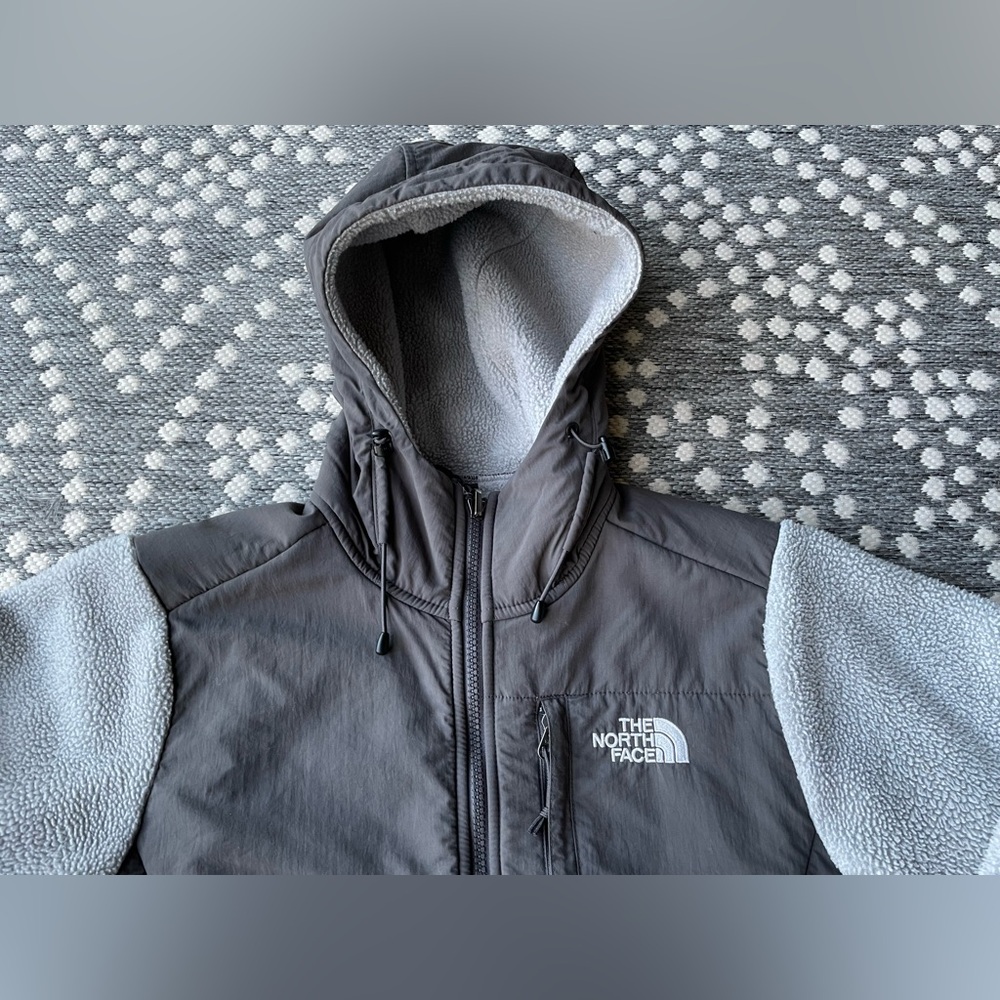 The North Face Hooded Polartec Fleece Jacket Coat Womens SMALL Grey Gray - Picture 3 of 16